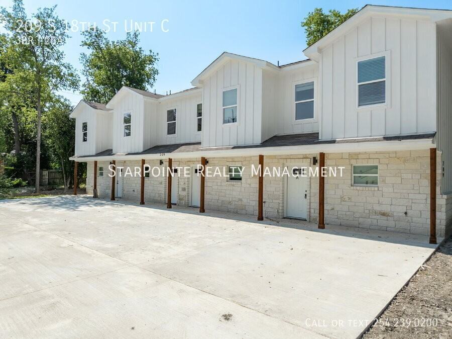 209 S 18th St Ste C - Photo 2 of 20