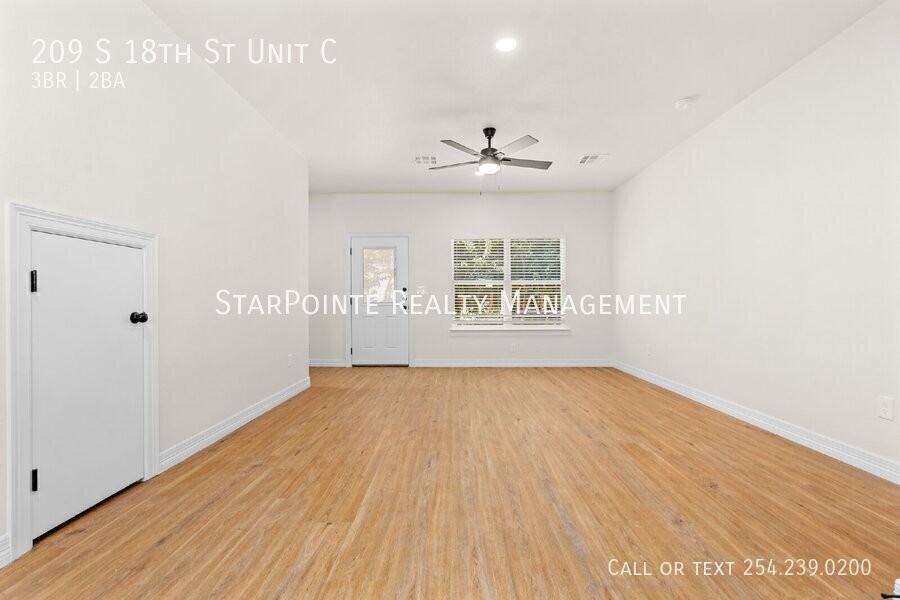 209 S 18th St Ste C - Photo 3 of 20