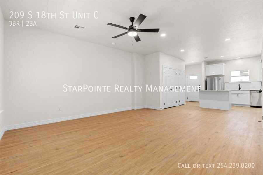 209 S 18th St Ste C - Photo 5 of 20