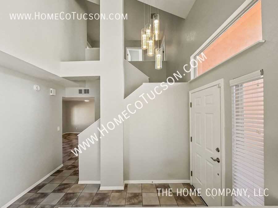 9937 N Woodstone Trl - Photo 6 of 38