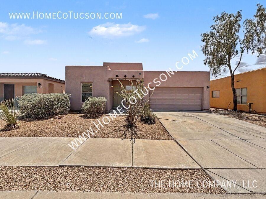 5738 E Calle De Hielo Dulce - Photo 2 of 28