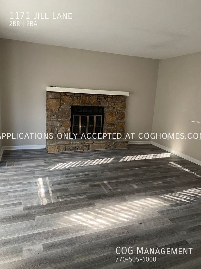 1171 Jill Ln Sw - Photo 2 of 12