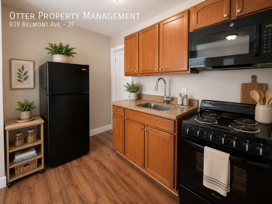 939 Belmont Ave #2F - Photo 2 of 13