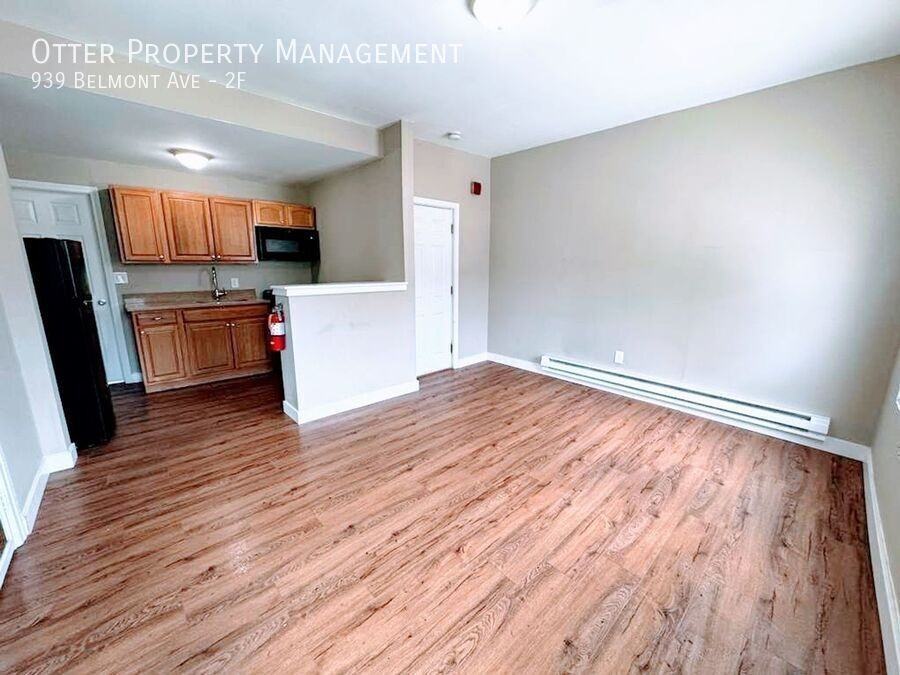 939 Belmont Ave #2F - Photo 4 of 13