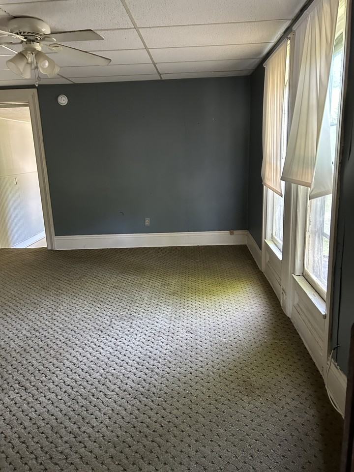 3212 East Ave #4 - Photo 7 of 10