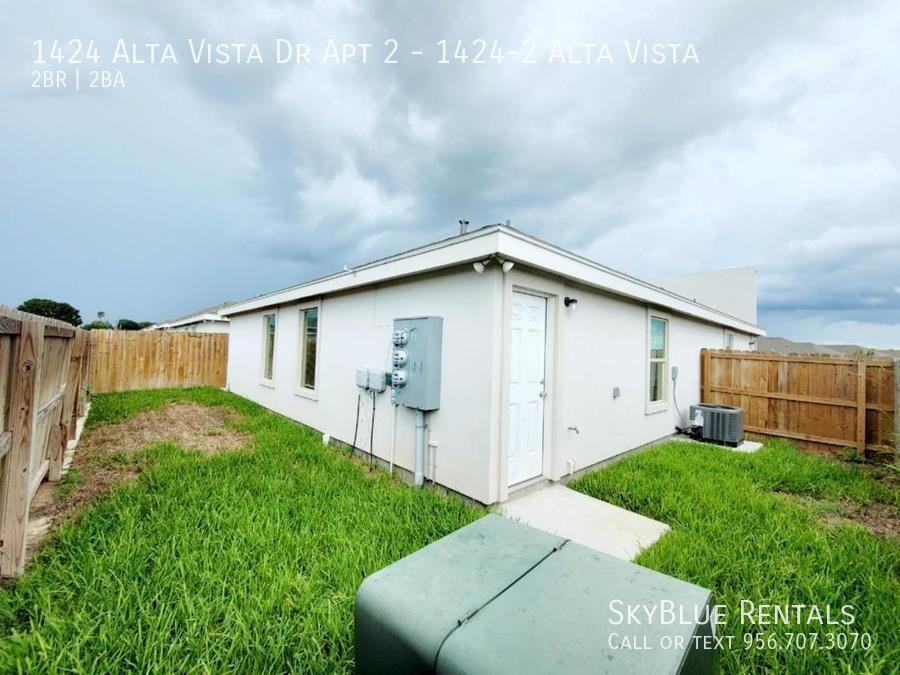 1424 Alta Vista Dr - Photo 3 of 16