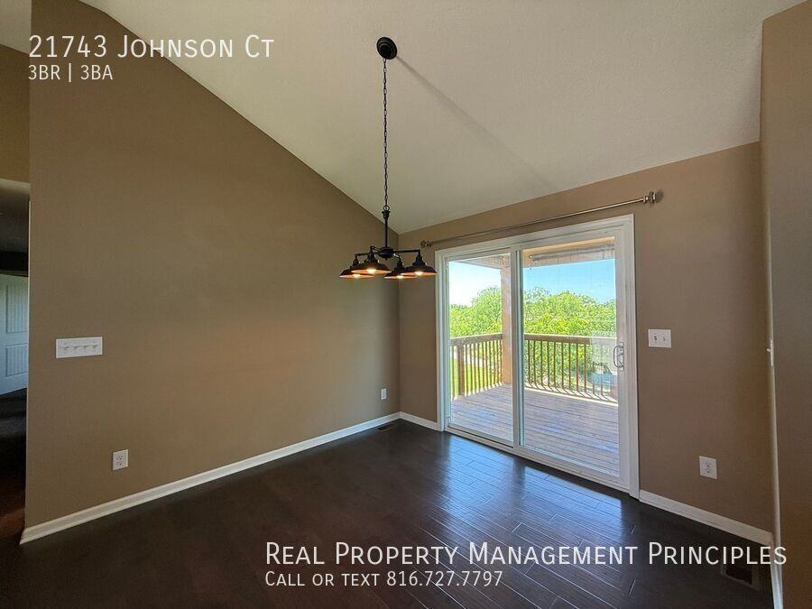21743 Johnson Ct - Photo 7 of 23