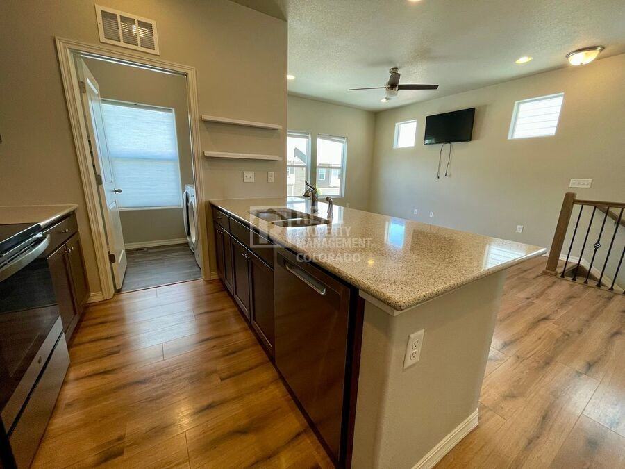 4536 Samaritan Loop - Photo 6 of 23