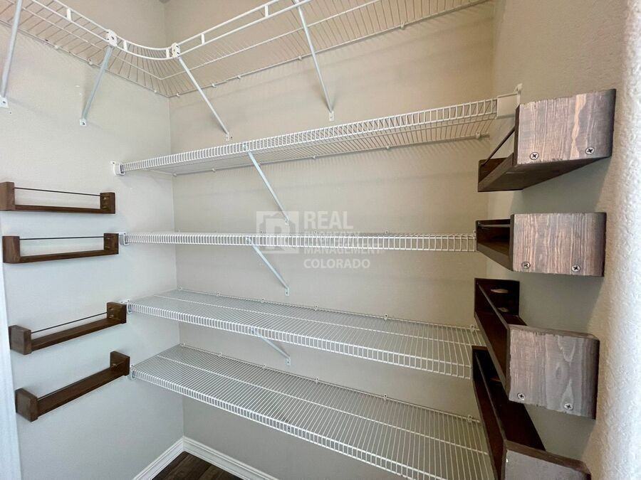4536 Samaritan Loop - Photo 7 of 23
