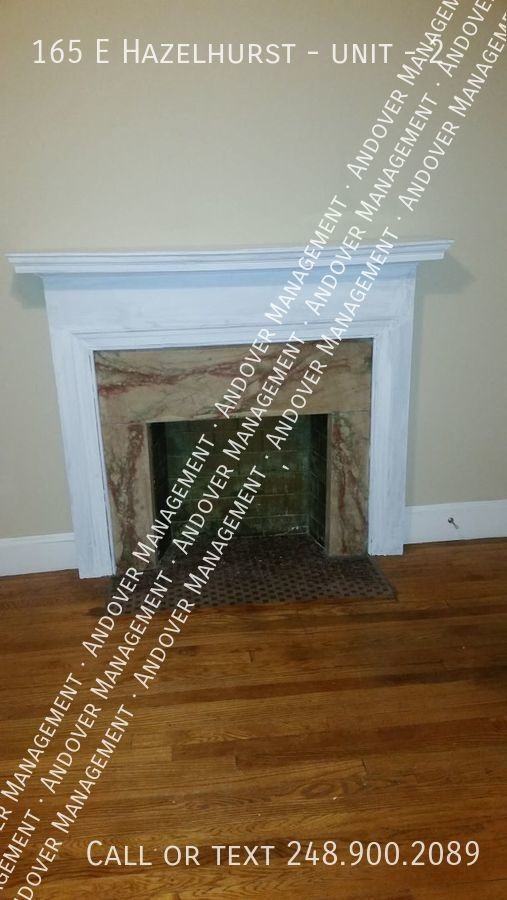 165 E Hazelhurst St #2 - Photo 3 of 14