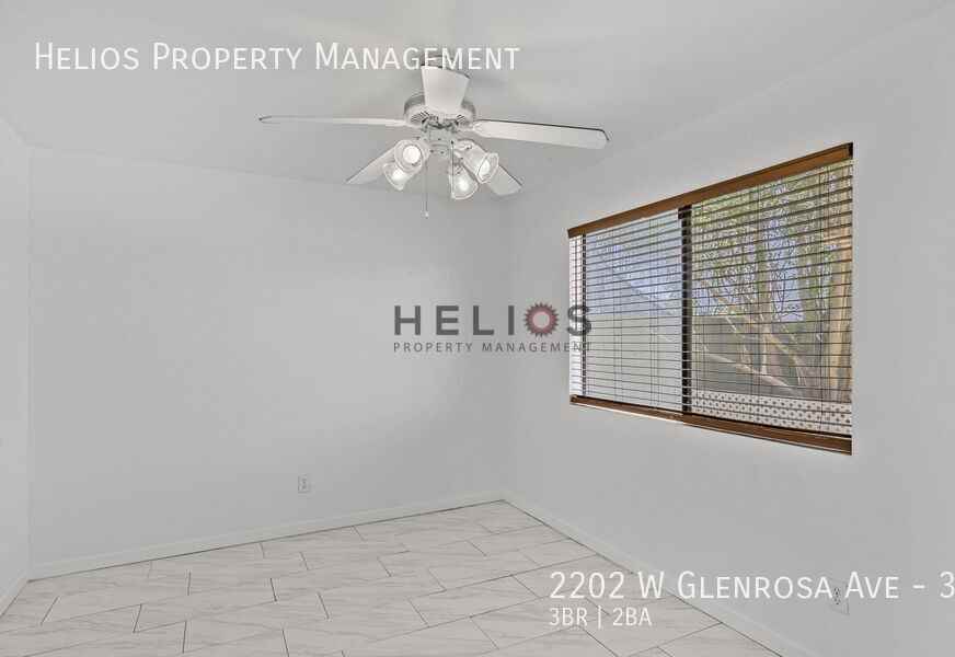 2202 W Glenrosa Ave #3 - Photo 6 of 23