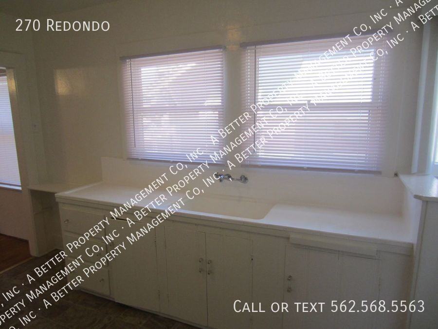 270 Redondo Ave - Photo 6 of 10