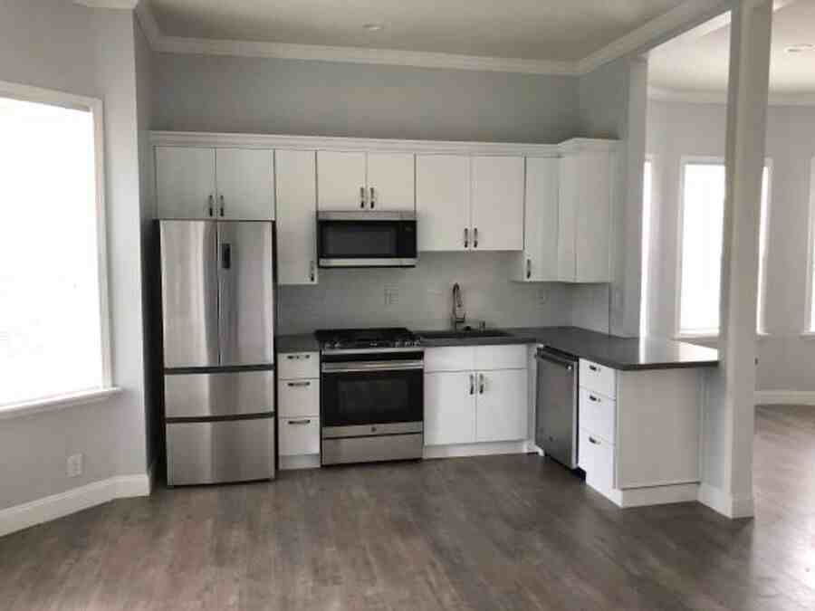 828 Milton St - Photo 2 of 12