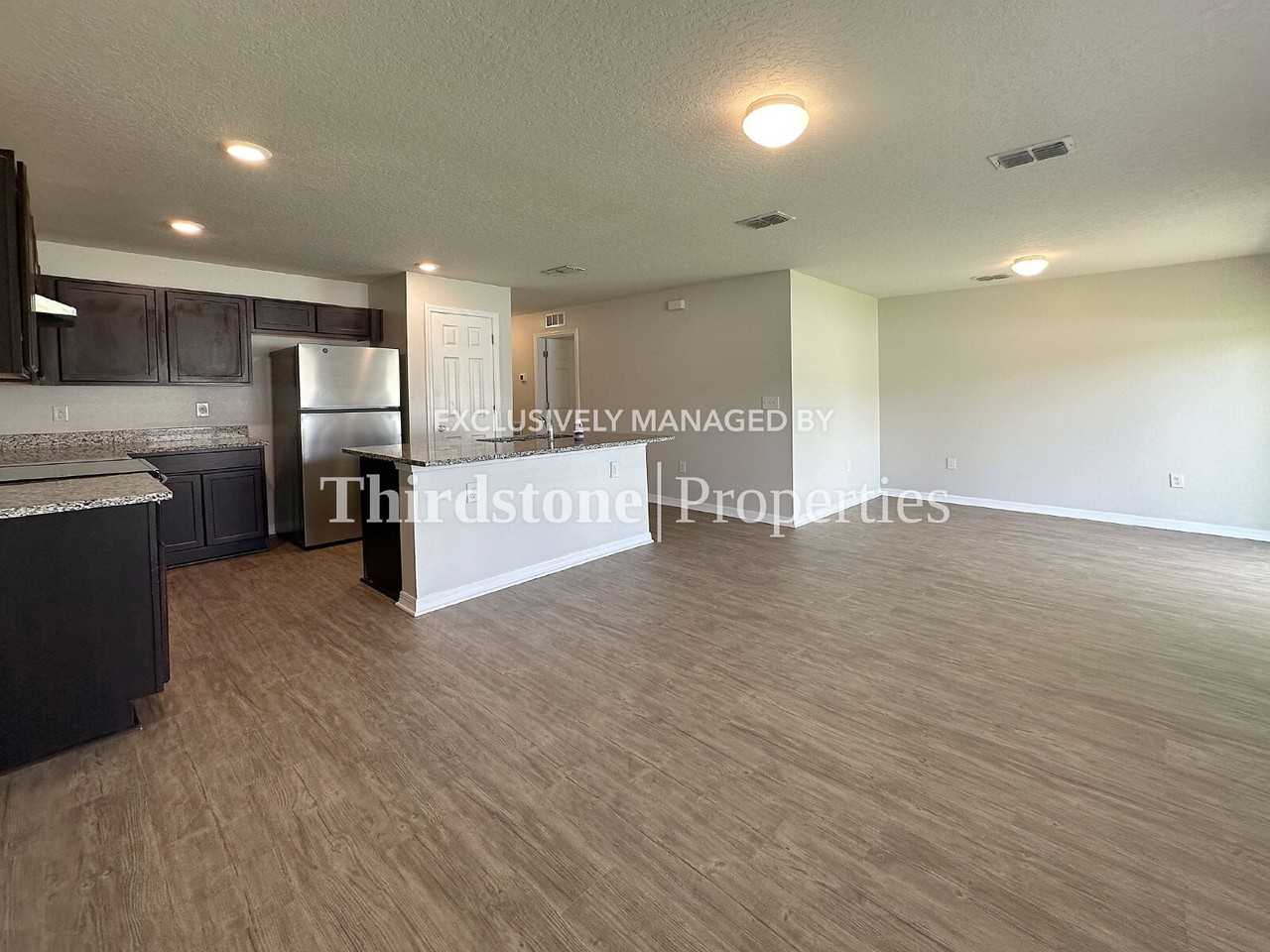 37 Wood Amber Ln #A - Photo 4 of 25