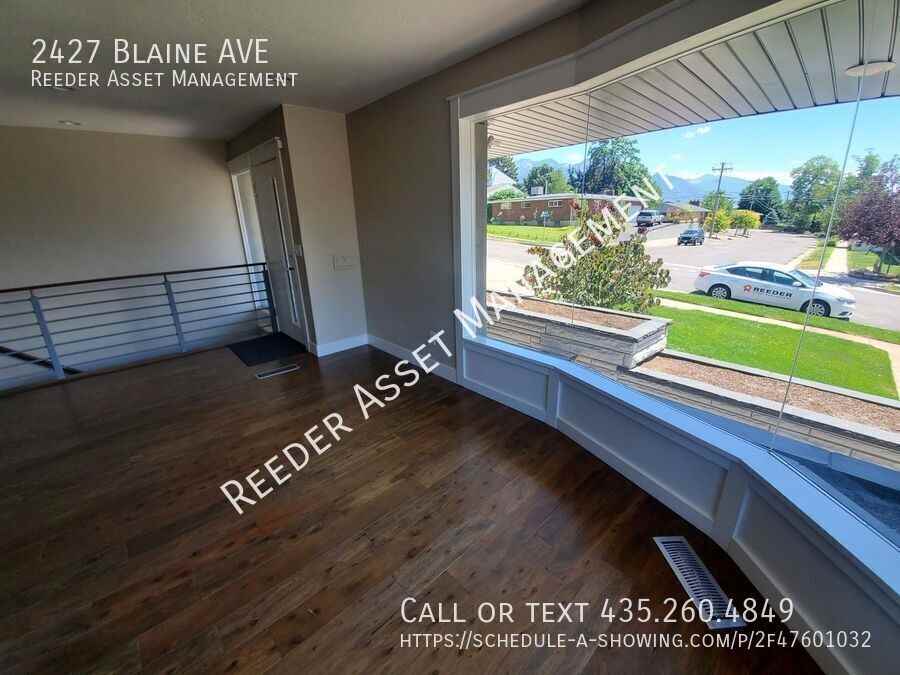 2427 E Blaine Ave - Photo 4 of 26