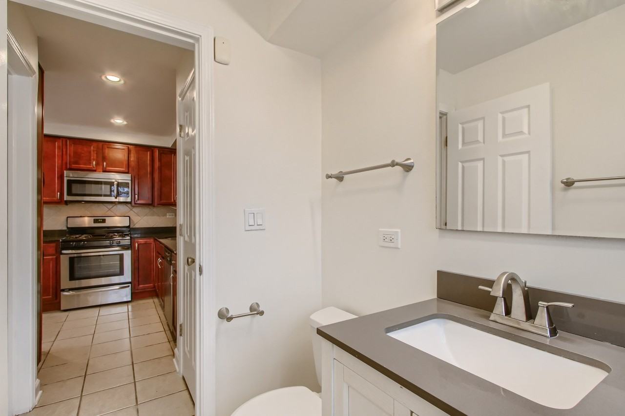 32 Elgin Ave #A2 - Photo 6 of 10
