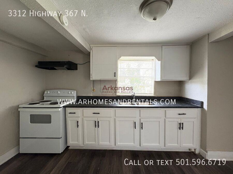 3312 Highway 367 N - Photo 5 of 9