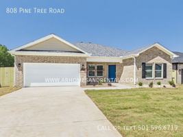 featured image of 808 Pine Tree Rd