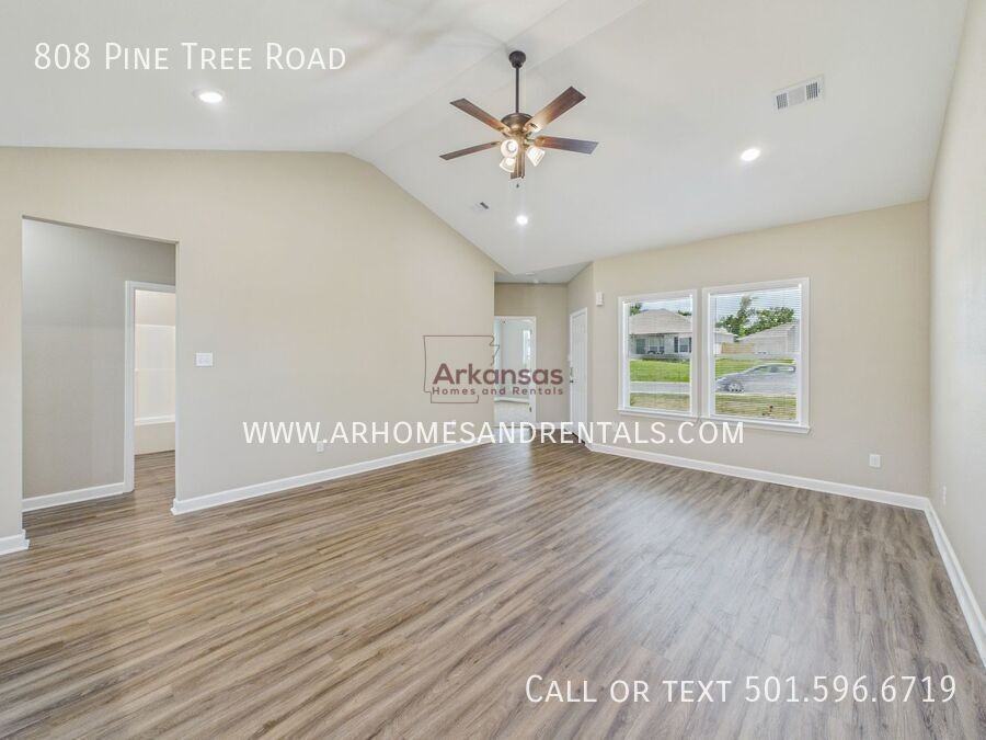 808 Pine Tree Rd - Photo 2 of 16