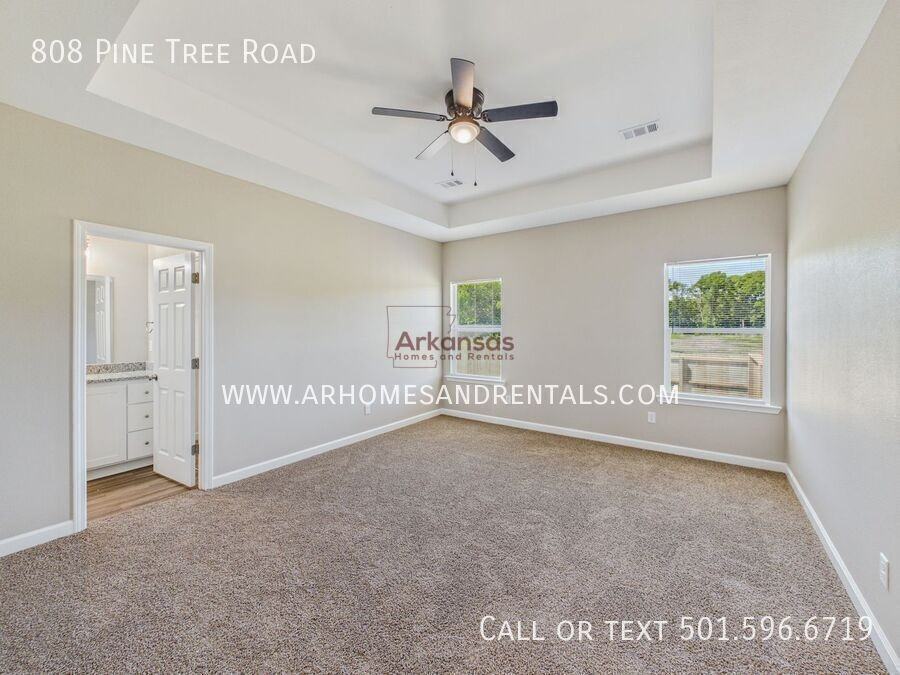 808 Pine Tree Rd - Photo 7 of 16