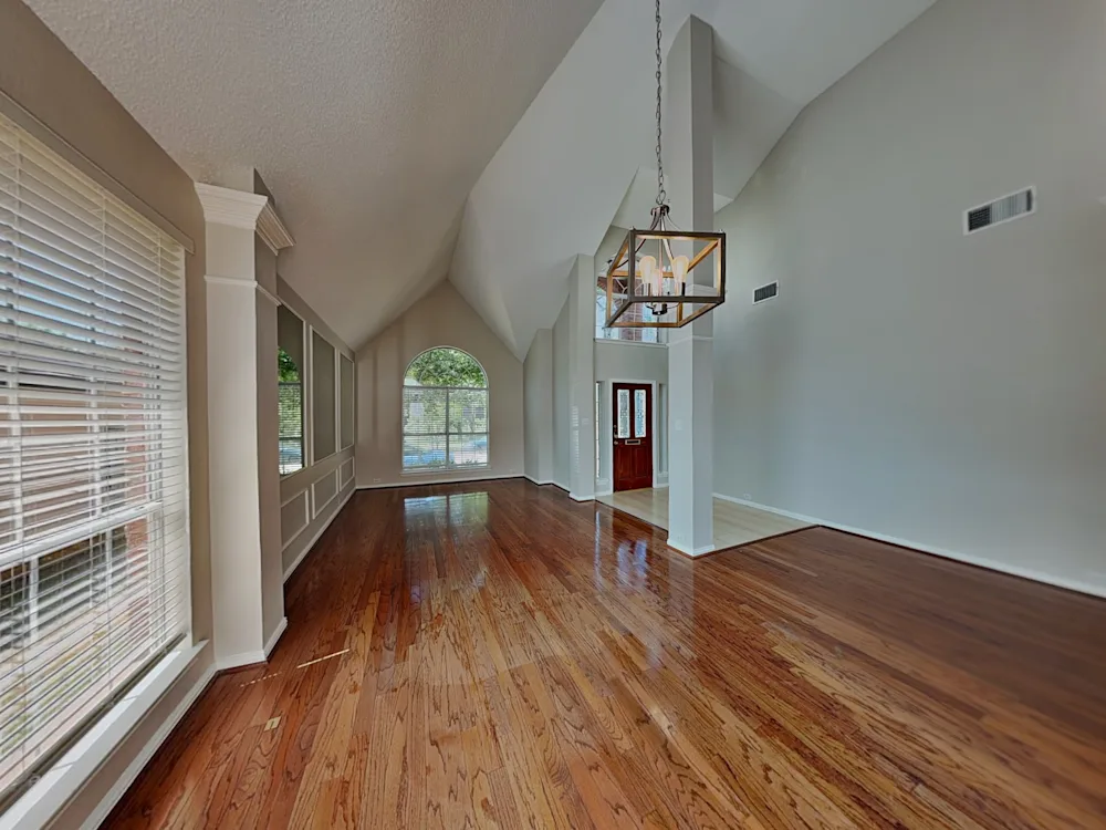 807 Olde Towne Dr #NA - Photo 2 of 11