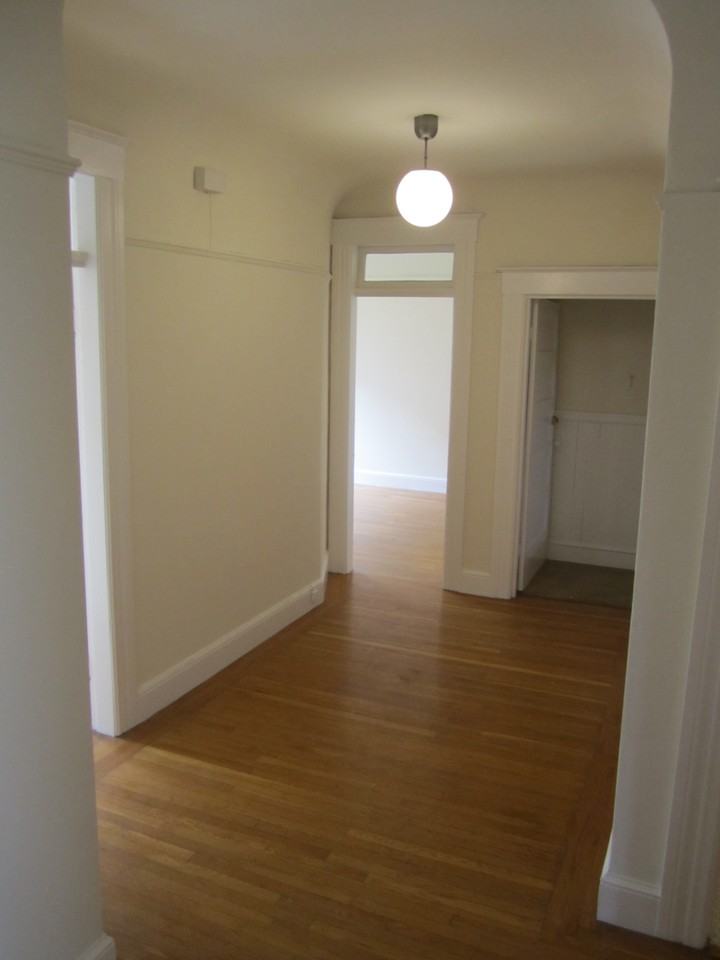 1188 Jackson St #1188 - Photo 4 of 19