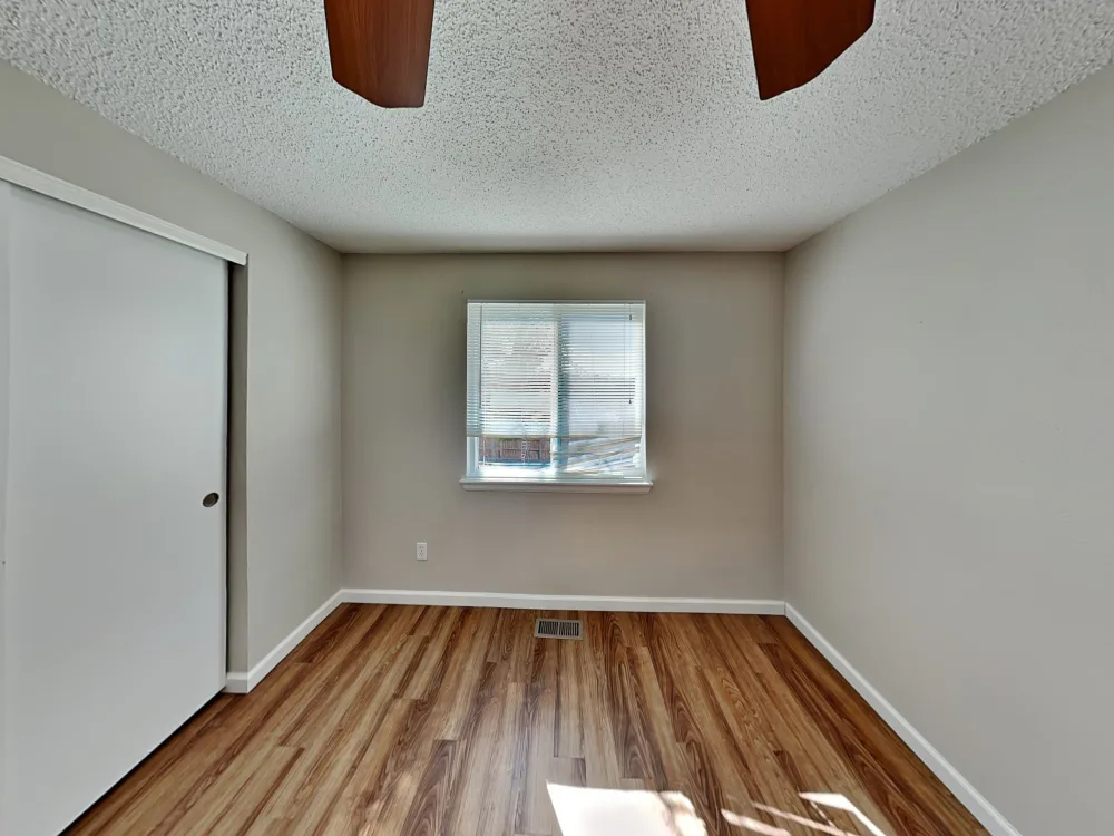 4862 S Dunkirk Way #NA - Photo 3 of 12
