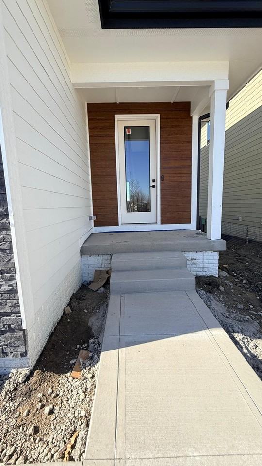 1110 Nw Sproul Dr #NA - Photo 2 of 34
