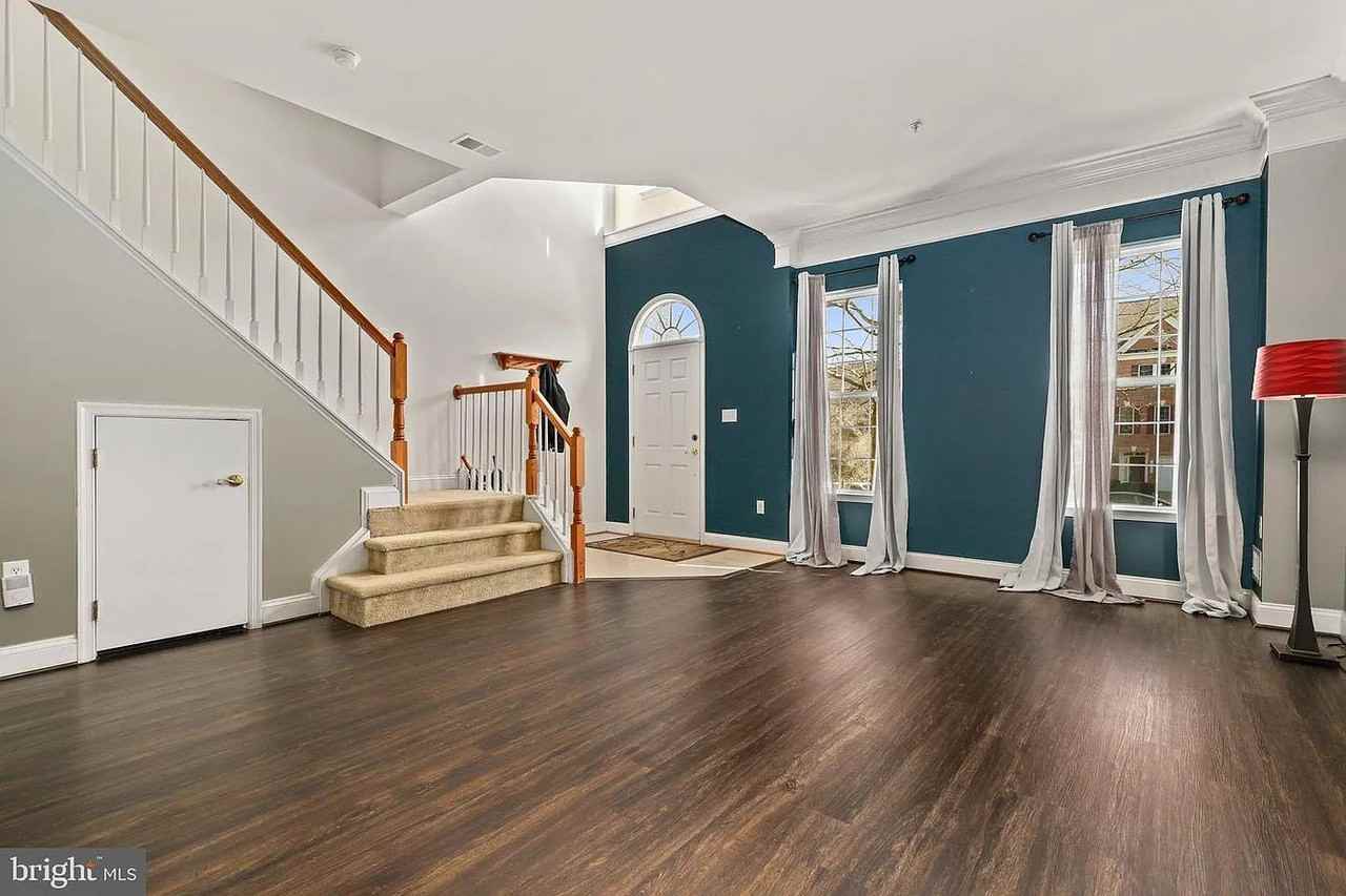 13002 Town Commons Dr - Photo 2 of 22