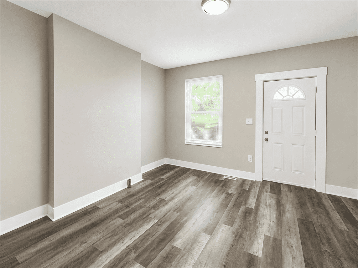 159 Grove Ave #159 - Photo 2 of 13