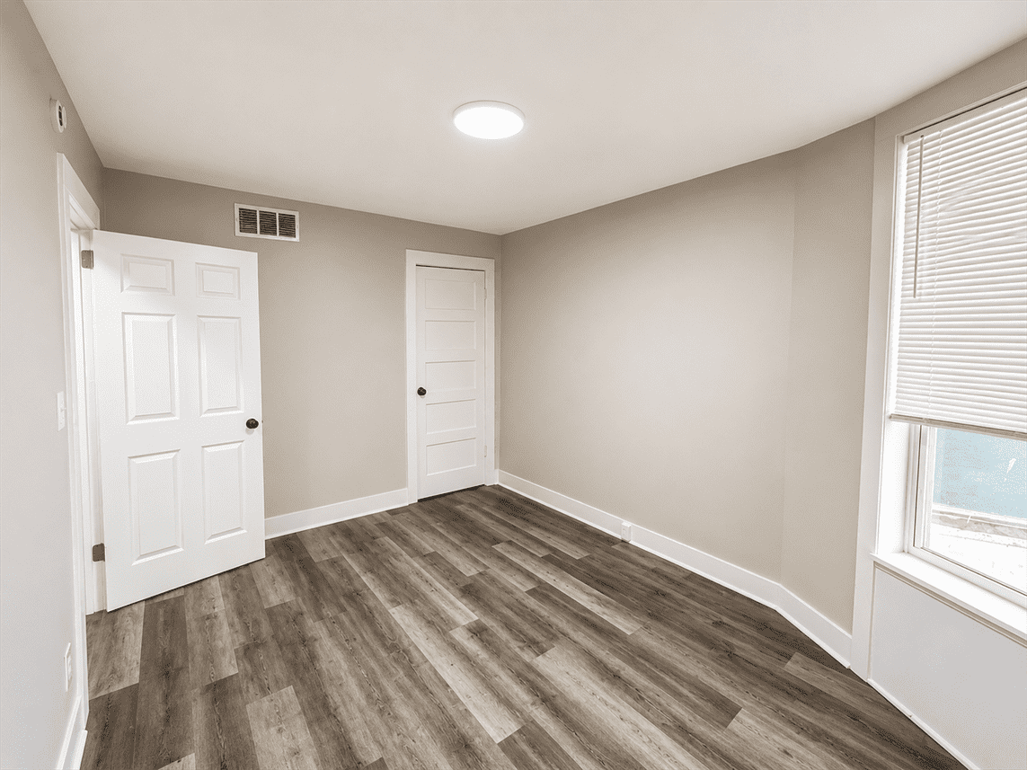 159 Grove Ave #159 - Photo 6 of 13