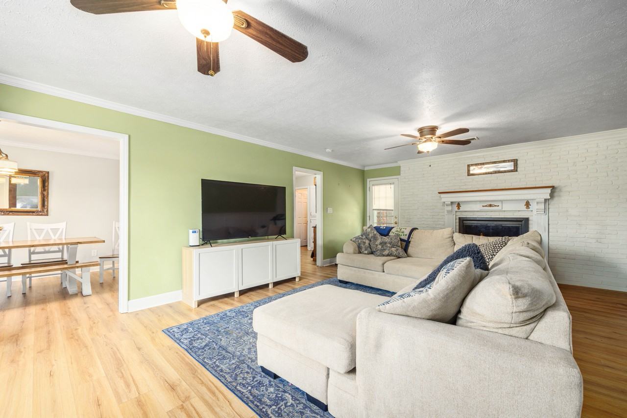 7649 Northfield Dr #NA - Photo 6 of 20