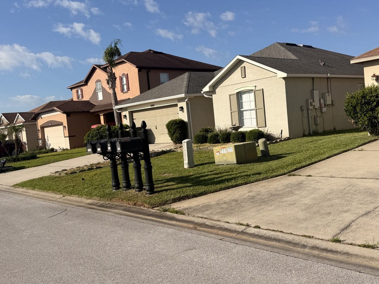 1040 Elderberry Dr #NA - Photo 3 of 3