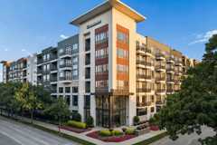 L2 Uptown - Photo 1 of 1