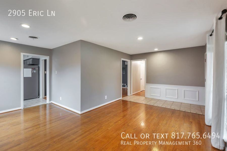 2905 Eric Ln - Photo 6 of 26