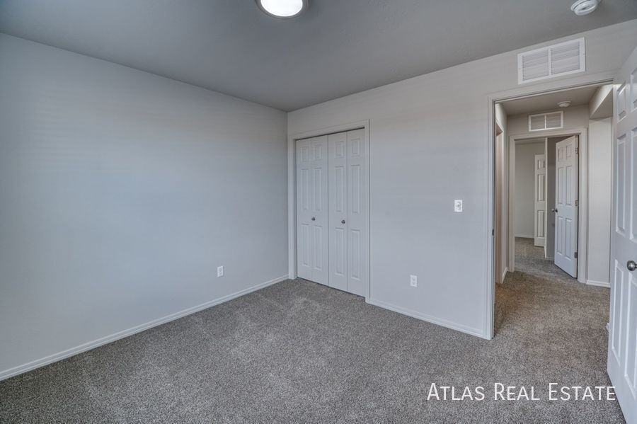 12713 Lignite Dr - Photo 3 of 27