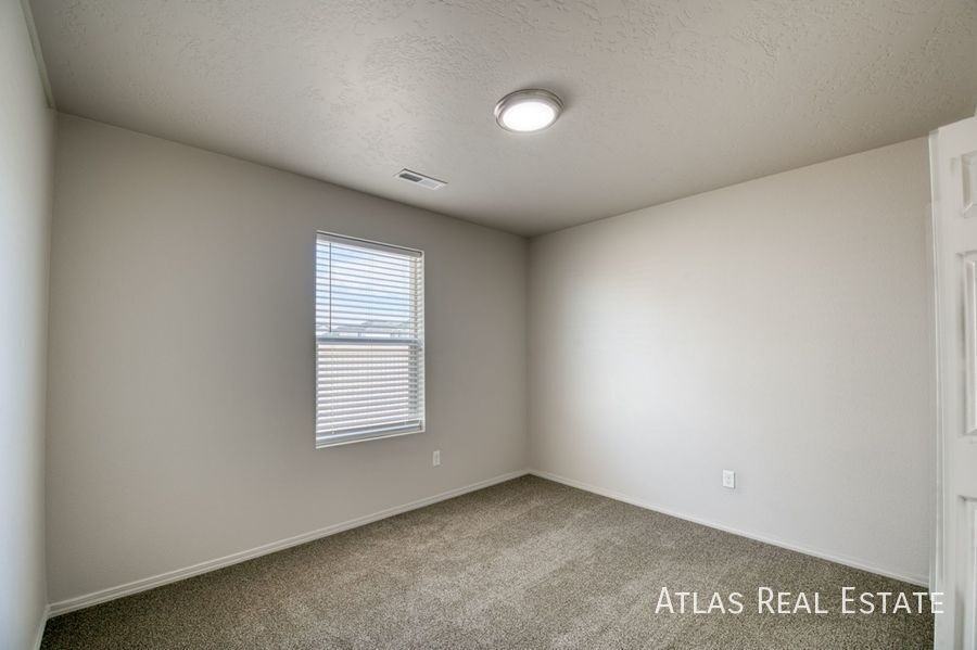 12713 Lignite Dr - Photo 5 of 27