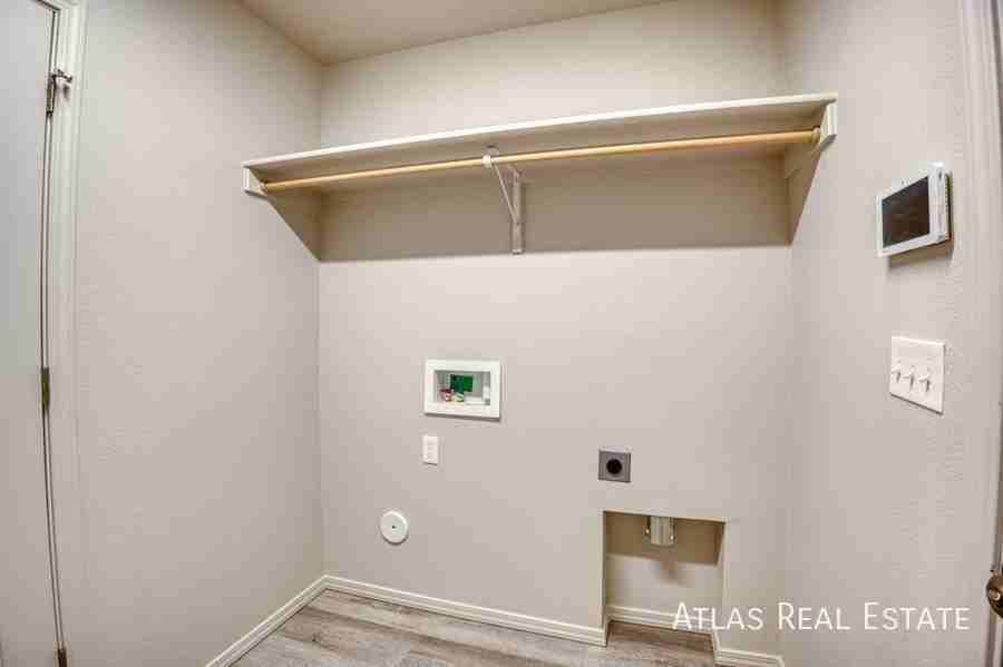 12713 Lignite Dr - Photo 7 of 27