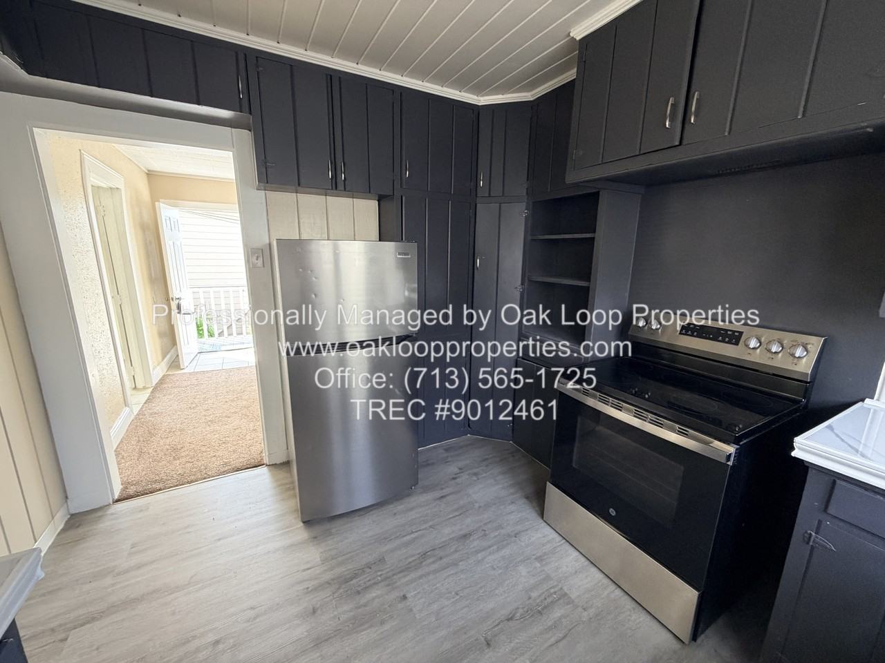 2811 1/2 Market St - Photo 5 of 14