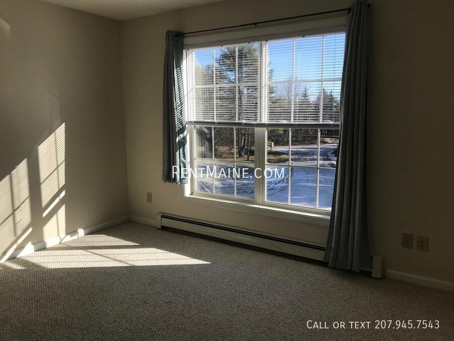 18 Patrick Dr - Photo 6 of 16