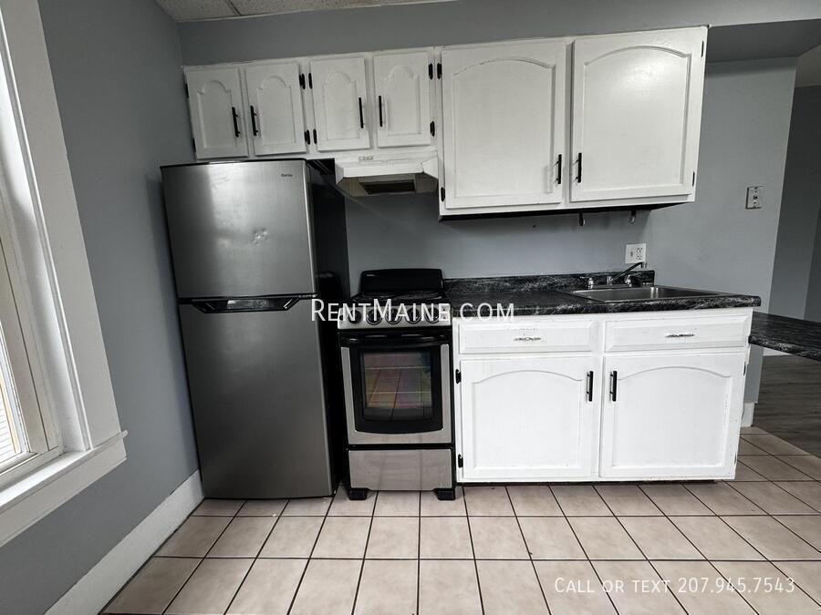 38 Oak St #3 - Photo 6 of 8