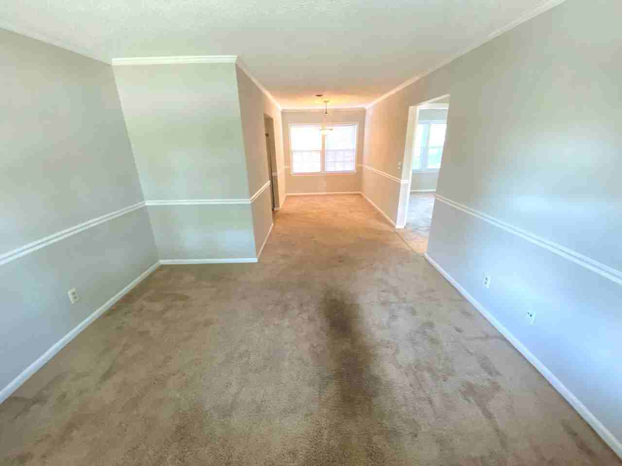 21 Cavalier Ct #D - Photo 3 of 13