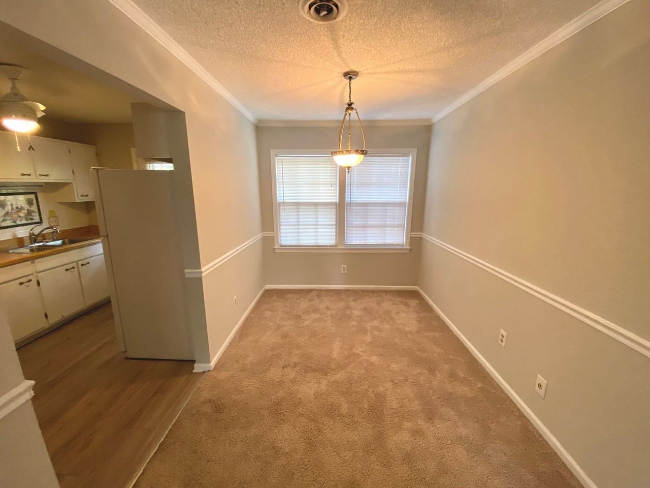 21 Cavalier Ct #D - Photo 5 of 13