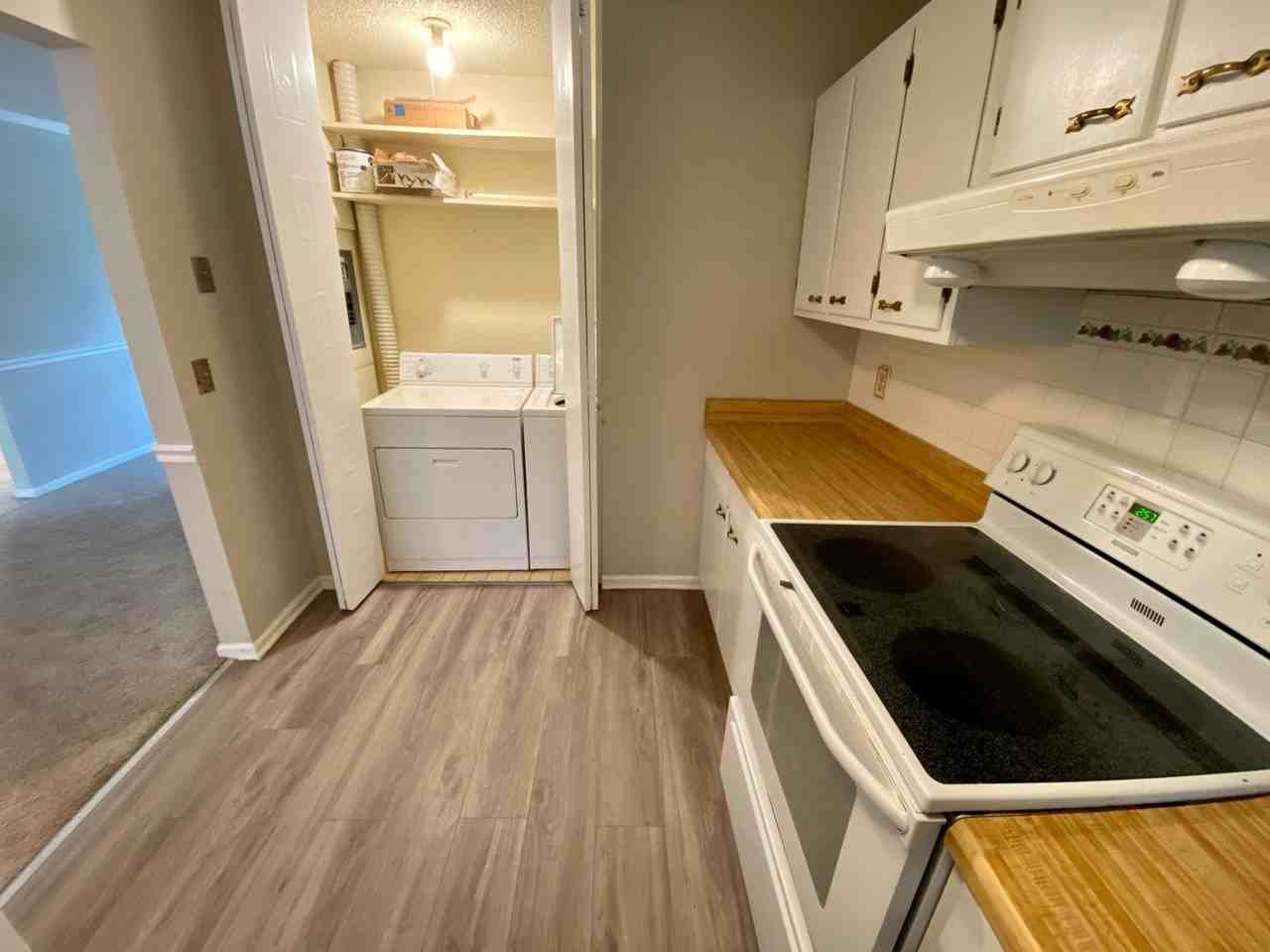 21 Cavalier Ct #D - Photo 7 of 13