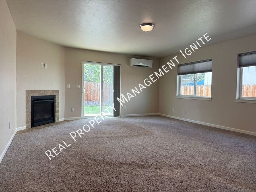 64625 Wood Ave - Photo 5 of 15