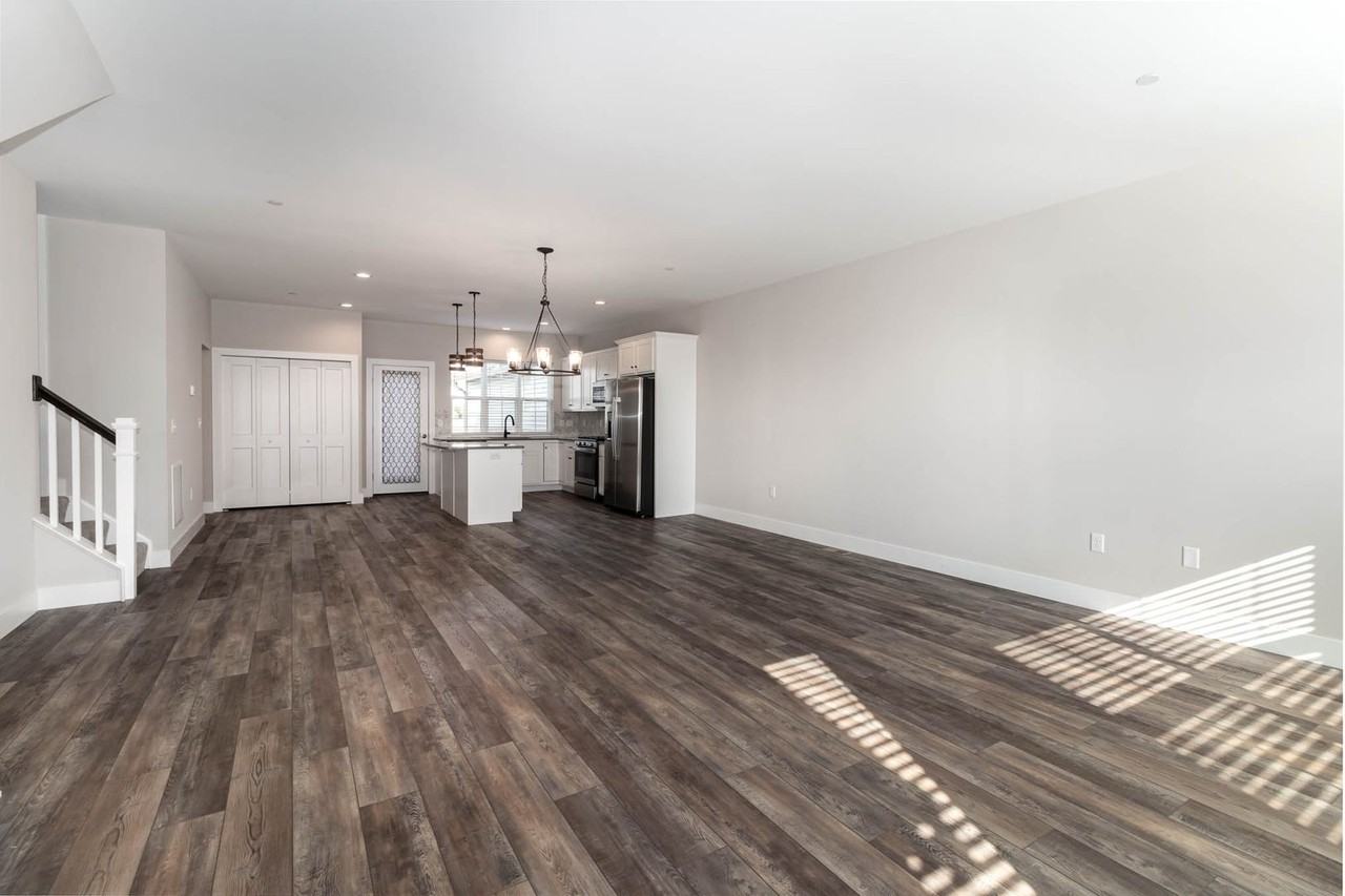 102 Stickley Dr - Photo 4 of 26
