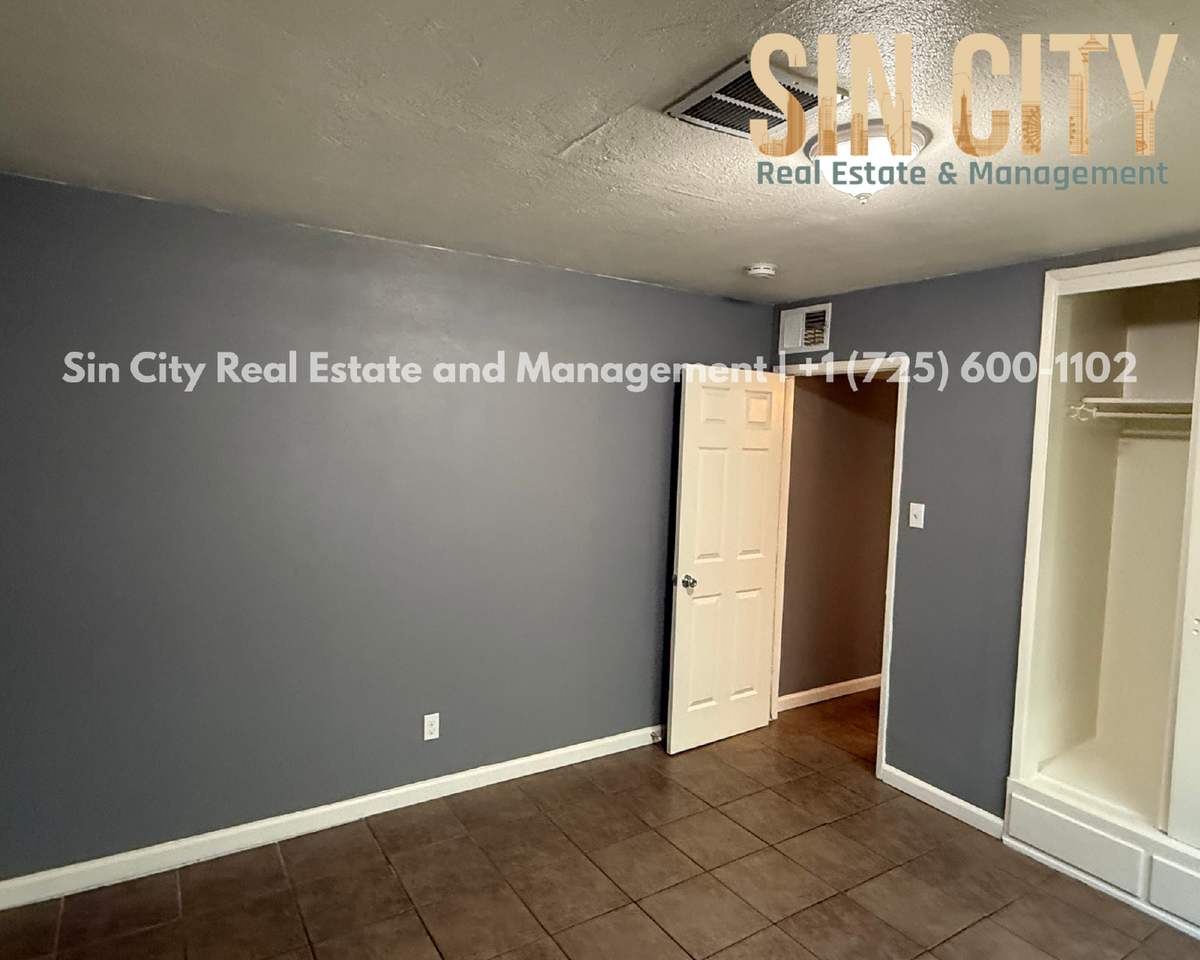 238 W Cleveland Ave #E - Photo 5 of 24
