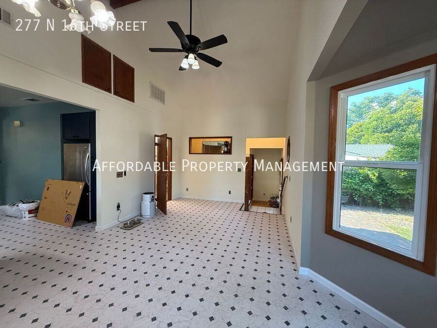 277 N 16th St - Photo 7 of 30