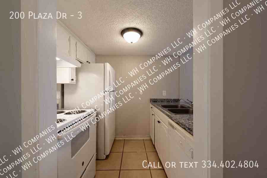 200 Plaza Dr #3 - Photo 7 of 40