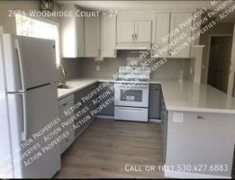 featured image of 2644 Woodridge Ct #27